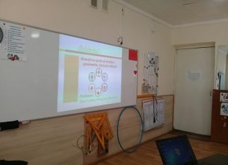 “Roboții ne ajută să învățăm geometria” – tema unei lecții de tip integrat la Liceul „Mihai Eminescu” din Leova