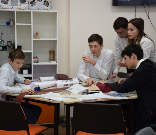 Inovaţii şi tehnologii în predarea fizicii