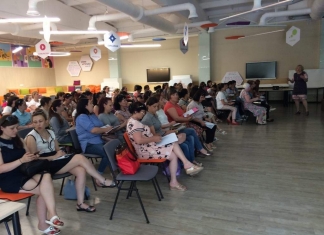 Resurse informaționale în sprijinul instruirii și cercetării – un workshop inovator la Centrul Național de Inovații Digitale în Educație ”Clasa Viitorului”