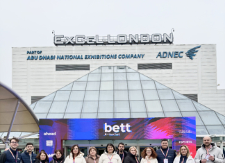 Echipa Centrului Clasa Viitorului la Bett UK 2025: Explorând viitorul educației prin tehnologie