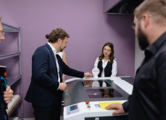 La Liceul „Lăpușna” a fost lansat primul FabLab din localitate: un spațiu pentru robotică, imprimare 3D și proiecte digitale